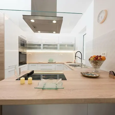 Villa Lorenzo Lovran