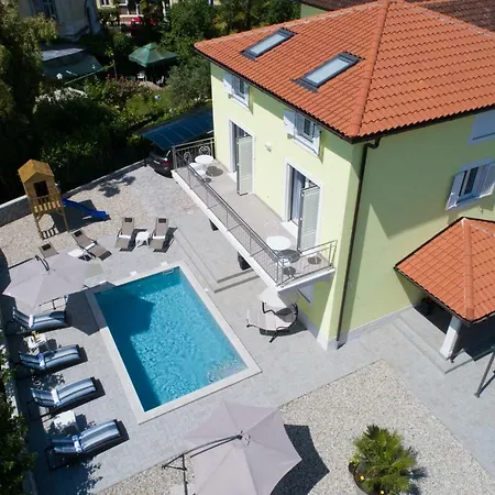 Villa Lorenzo *