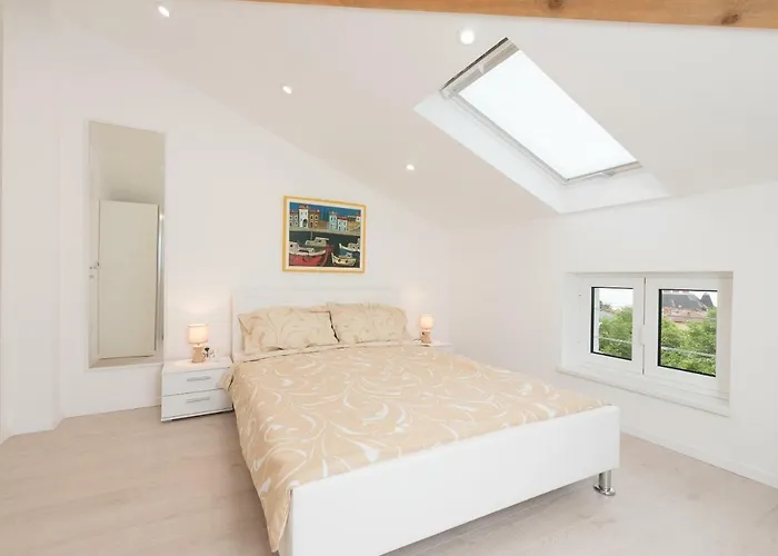 别墅 Lorenzo 洛夫兰